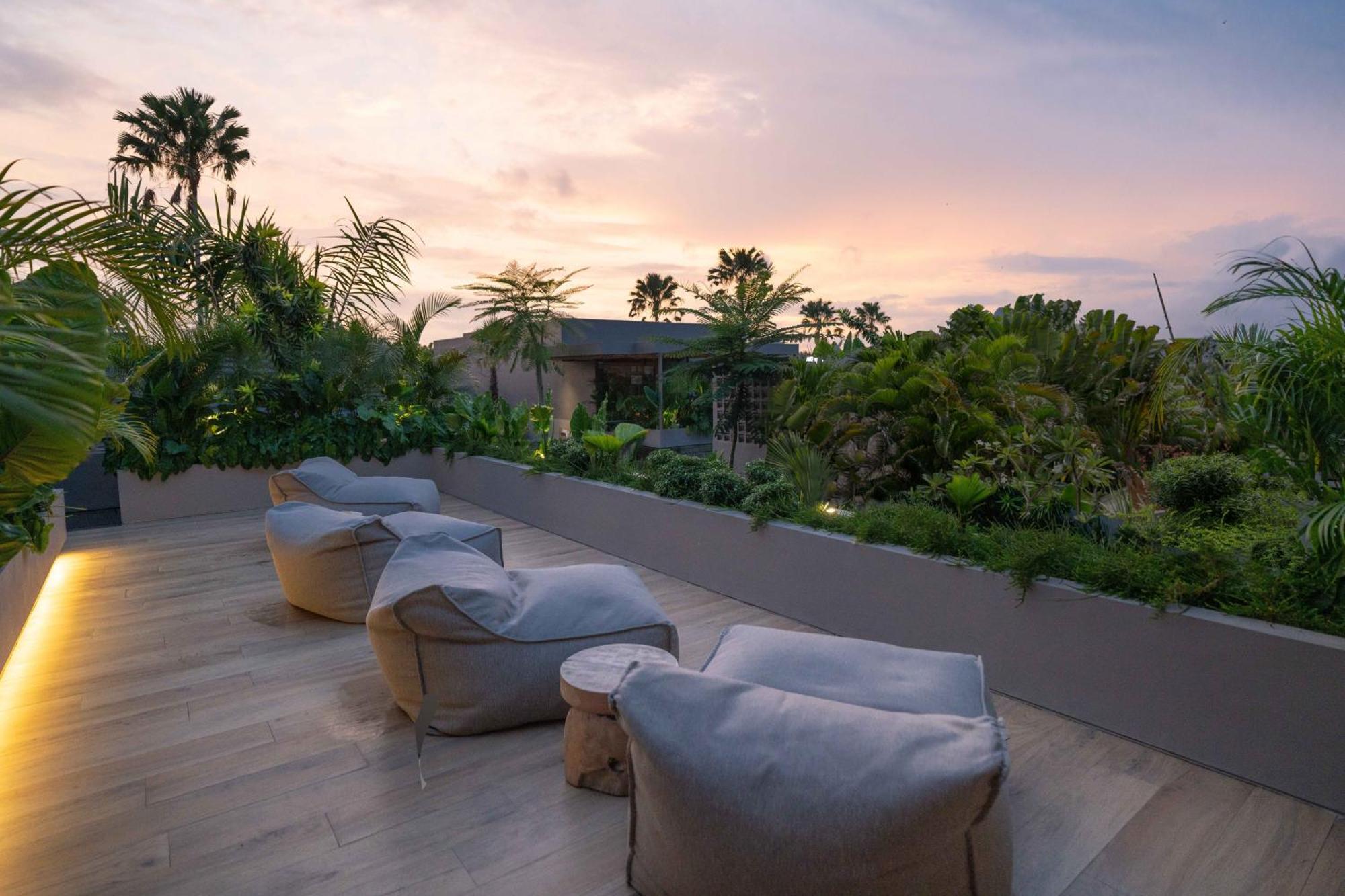 Sin Nombre Bali - Sauna, Ice Bath & Roof Terrace Canggu Exteriér fotografie